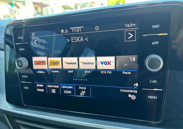 Volkswagen T-Roc cena 89000 przebieg: 33000, rok produkcji 2022 z Żywiec małe 667